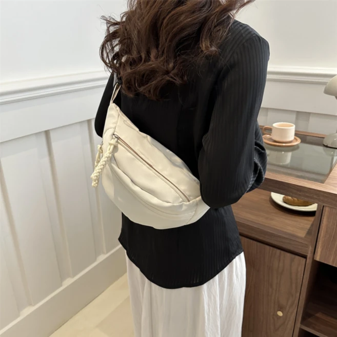 로엔드 심플 슬링백 힙색