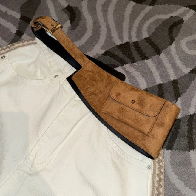 ONoff 스웨이드 와이드 포켓 벨트