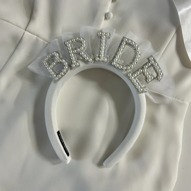 브라이덜샤워 소품 셀프웨딩 웨딩스냅 헤어밴드 웨딩소품 파티