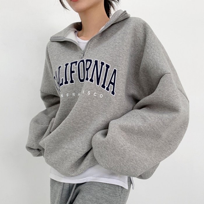 티데일리 남녀공용 샌프란 오버핏 반집업 레터링 기모 맨투맨 대표 이미지 - 커플 맨투맨 추천