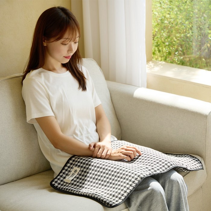 한일의료기 온열 찜질기 전기 찜질팩 원적외선 허리 어깨 발 무릎 배 복부 목 온열기 찜질매트, 네이비 대표 이미지 - 생리통 배찜질기 추천