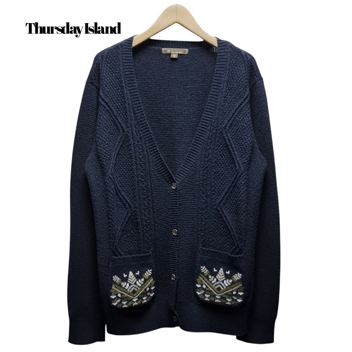 여95써스데이아일랜드 니트 가디건 17296