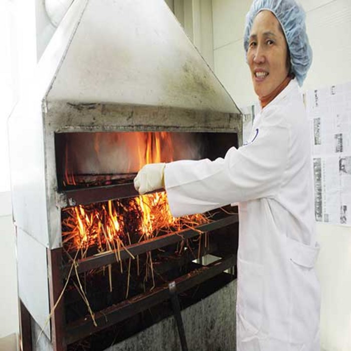 추억의 전통웰빙음식 볏짚보쌈 바베큐, 400g, 10개 추억의 전통웰빙음식 볏짚보쌈 바베큐, 400g, 10개