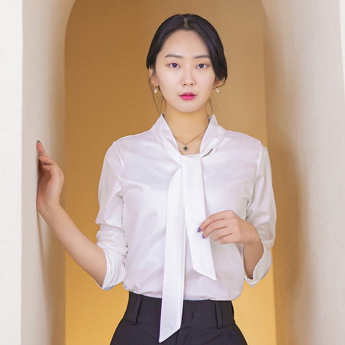 세련닷 화이트 쉬폰 셔츠 블라우스 세련닷 화이트 쉬폰 셔츠 블라우스