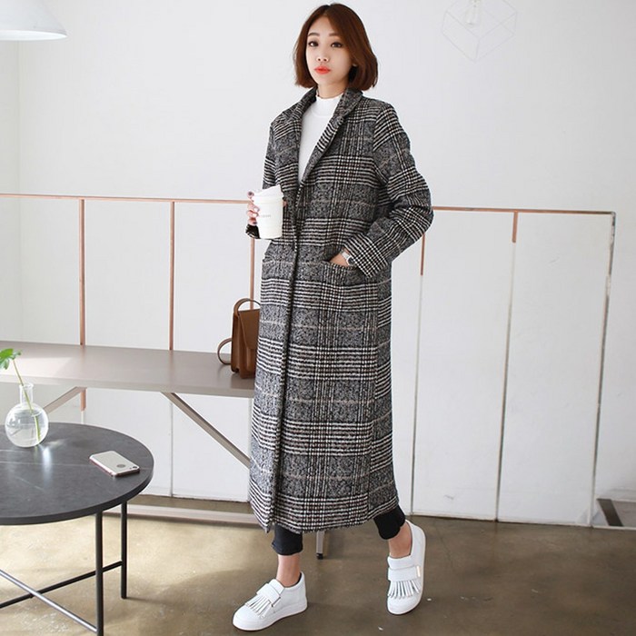 갠소 싱글버튼체크롱코트 대표 이미지 - 스트랩 롱코트 추천