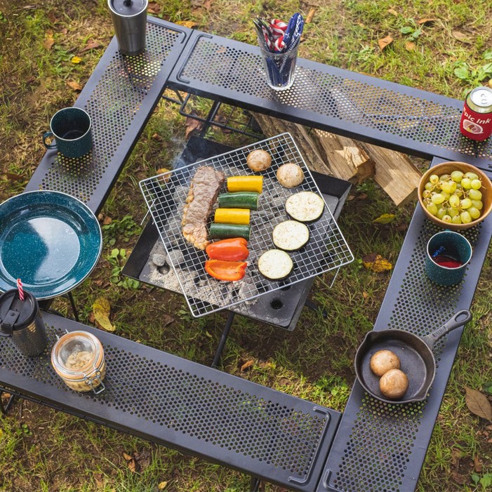 휴겔 캠핑 테이블 접이식 메쉬 화로대 테이블 선반 겸용, 블랙