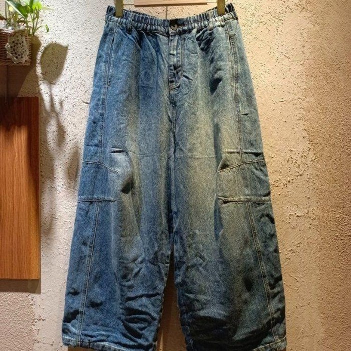 이끼당 느슨한 슬림핏 춘추와이드 청바지
