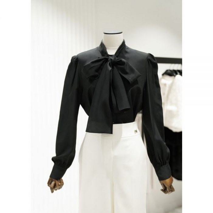 모조에스핀 리본넥 블라우스 S254MSC013