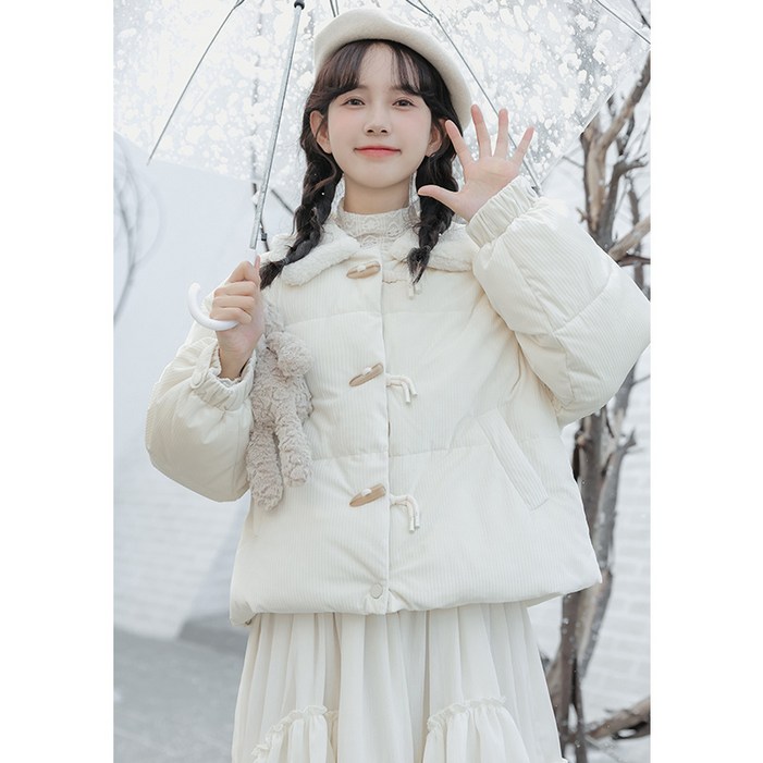 겨울 일본계 스위트 램스울 넥 크루 야상 패딩 겨울 일본계 스위트 램스울 넥 크루 야상 패딩
