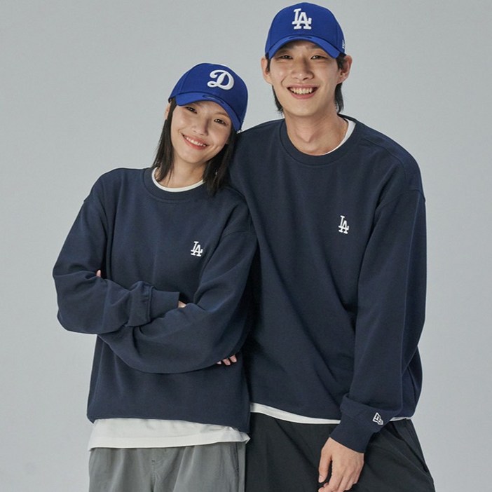 뉴에라 남녀공용 MLB 스몰로고 LA 다저스 맨투맨 1488156