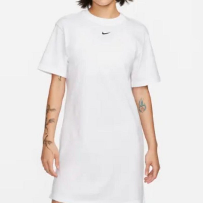 [국내매장] 나이키 여성 반팔 티셔츠 드레스 DV7883-100 화이트/블랙