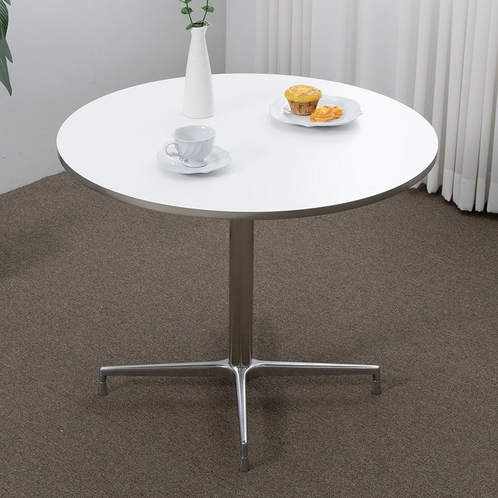 퓨리 HPL 실버엣지 900 원형 산타 크로스 카페 테이블, 화이트