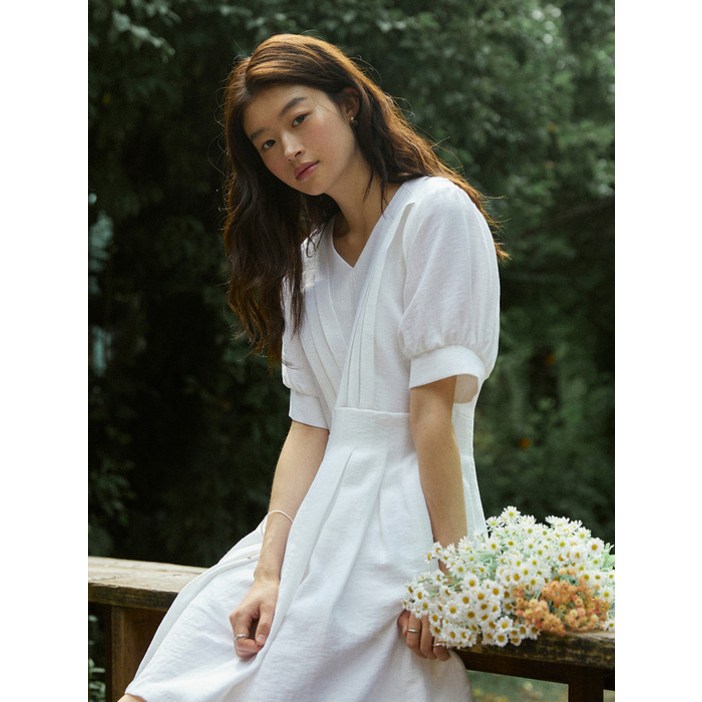 ADAUL Volume v neck mini dress - offwhite