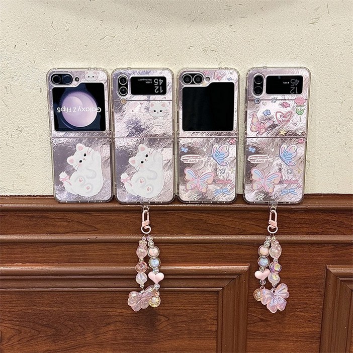 유니커블 갤럭시 Z플립 6 5 4 3 제트플립 지플립 실버 귀여운 감성 예쁜 고양이 나비 캐릭터 디자인 비즈 핸드 스트랩 키링 실리콘 휴대폰 케이스
