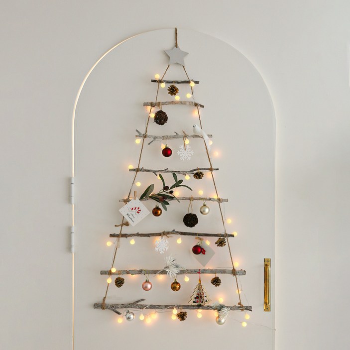 홈트너 크리스마스 벽장식 아델리 LED 전구 벽트리 건전지 60구