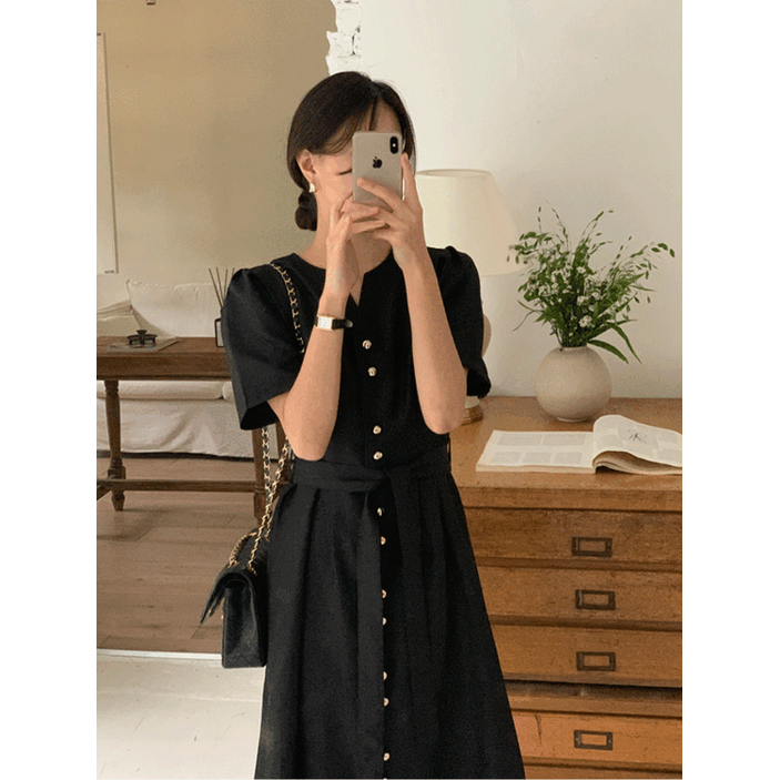 루어스룸 크라운 금장단추 골드버튼 고급 가을 브이넥 핀탁 여자 하객 벨트 롱 원피스