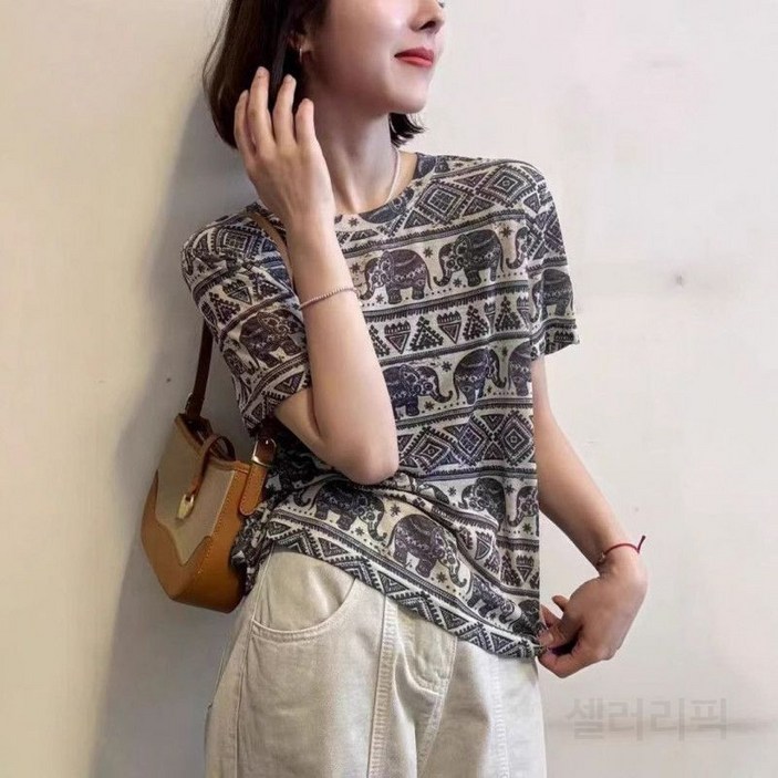 셀러리픽 여성 그라데이션 코끼리 프린트 반팔티셔츠 여름 캐주얼 상의 시원한 착용감 라운드넥 데일리 스타일 트렌디한 디자인 20대 30대 추천