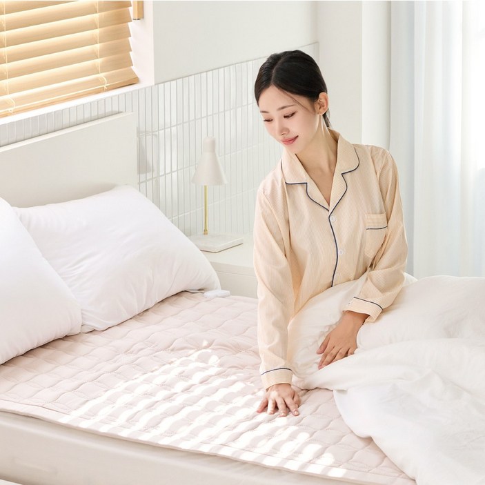 한일의료기 26년형 전자파없는 탄소 카본 원적외선 전기장판, 베이지, 더블퀸