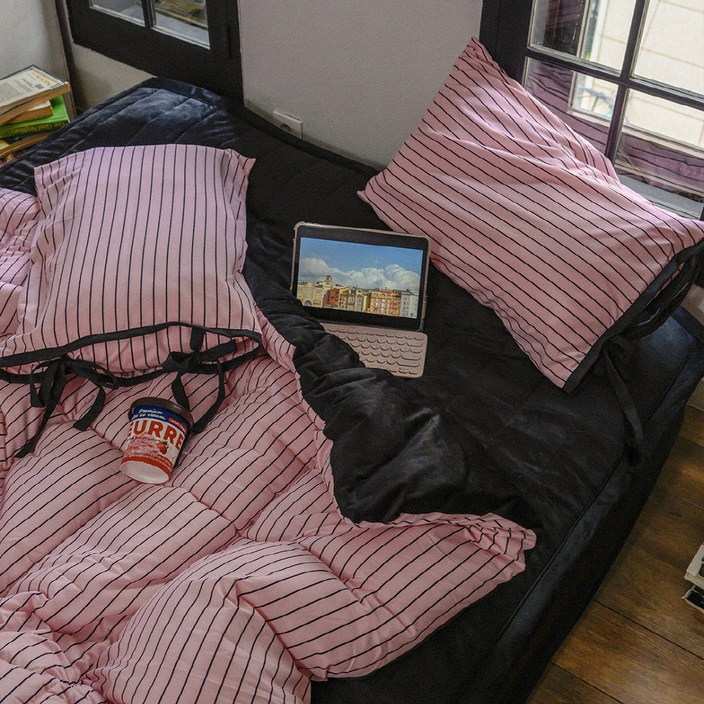 믹스앤매치 에센셜 스트라이프 극세사 차렵이불 + 리본 베개커버 세트