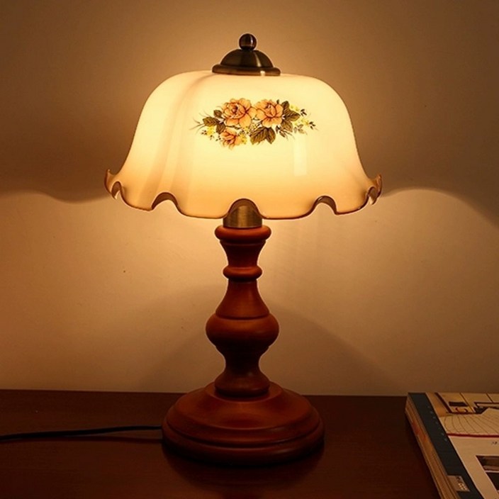 단스탠드 엔틱 감성 유럽풍 무드등 유리 복고 레트로 인테리어 갓 장식조명