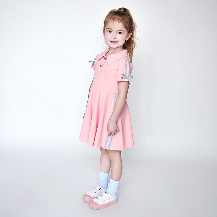 마리앤모리 여아용 냉감 통기성 하이틴 리본 라인 카라 원피스