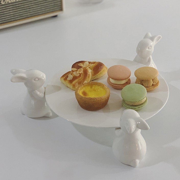 토끼 1단 플레이팅 케이크 스탠드 디저트 트레이 도자기 카페접시