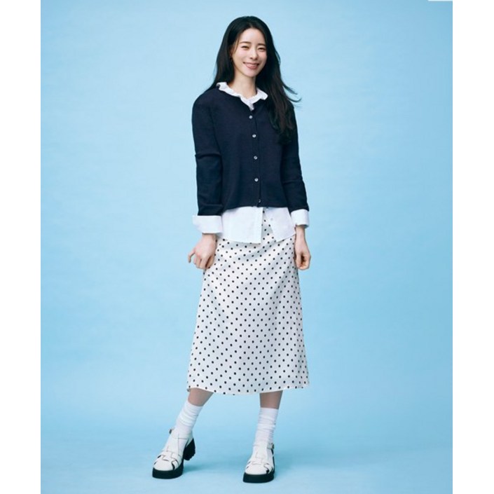 더엣지 THEATG 26SS 새틴 도트 미디 스커트 2079428892 422613