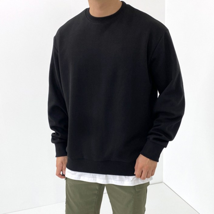 베럴댄나우 남녀공용 오버핏 옆트임 레이어드 맨투맨 베럴댄나우 남녀공용 오버핏 옆트임 레이어드 맨투맨