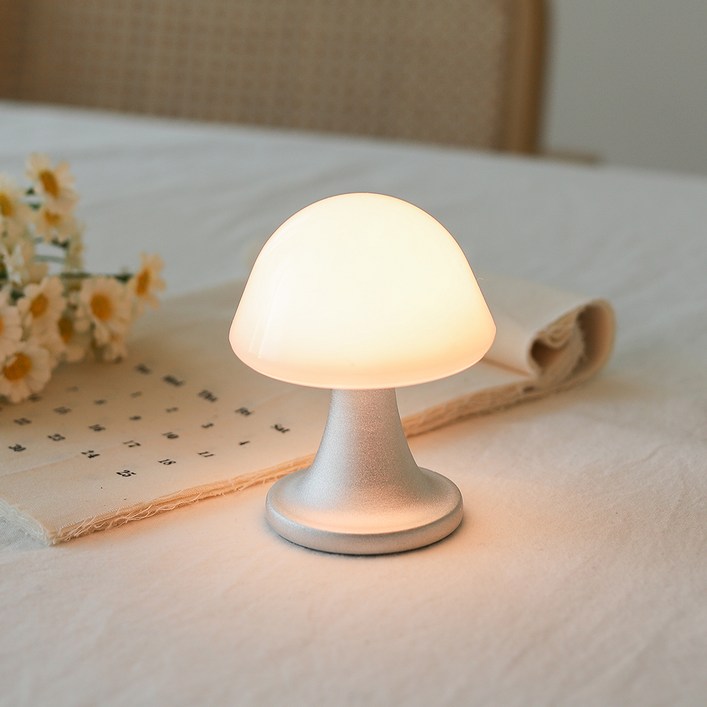 스피아노 모노 머쉬룸 터치 LED 충전식 무드등 SL-MR01