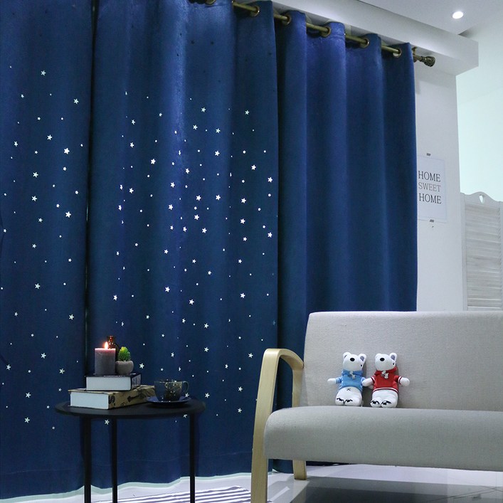 별펀칭 화이트암막 긴창 커튼 아일렛형