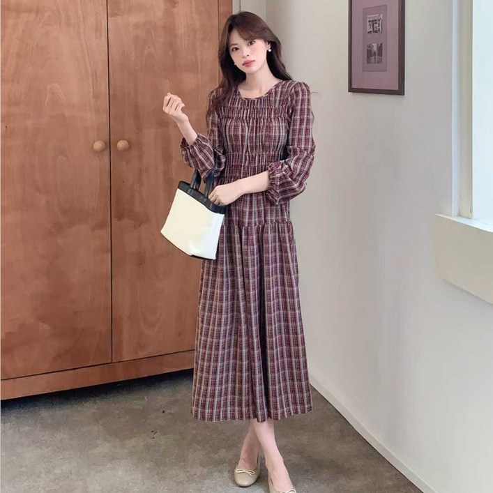 오나스타일 오브제 체크 셔링 롱원피스 모던체크 클래식 가을원피스