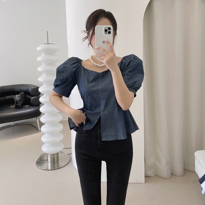 러블리유 투웨이 데님 퍼프 블라우스