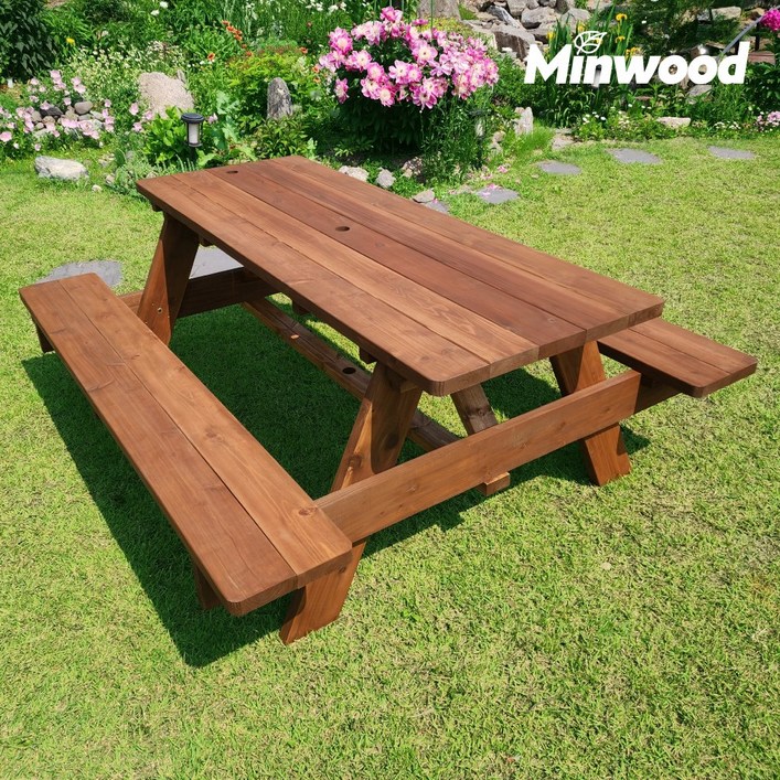미엔우드가구 일체형 야외테이블 세트 야외용 평상 편의점 카페 송진 없는 원목 피크닉 테이블 프리미엄 오비스기 통원목 100%