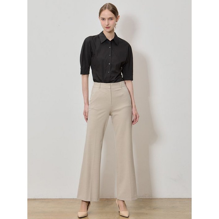 쉬즈미스 클래식 세미 부츠컷 팬츠 택가격 228000원