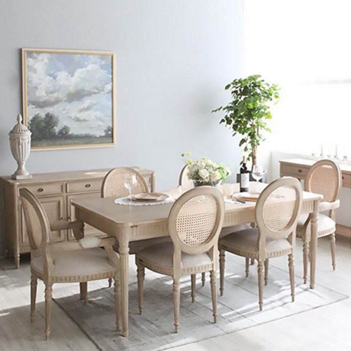 꼬떼따블 본사 헤리티지 식탁 우드