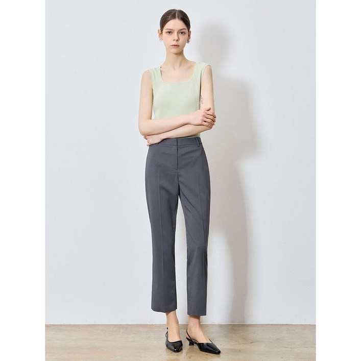 쉬즈미스 완벽한 쿨라인 스트레이트 베이직 팬츠 택가격 138000원