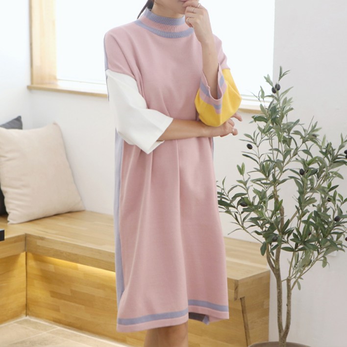 프롬미스 모리 배색 니트 원피스