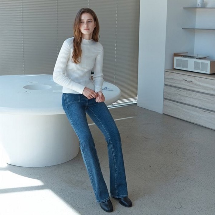 [백화점매장출고] 잇미샤 [25FW] 세미 부츠컷 데님팬츠 ITPAZDP460