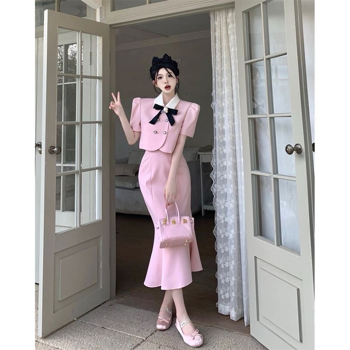 박연진코디 투피스셋업 블랙 핑크 리본 크롭 반팔자켓 머메이드스커트