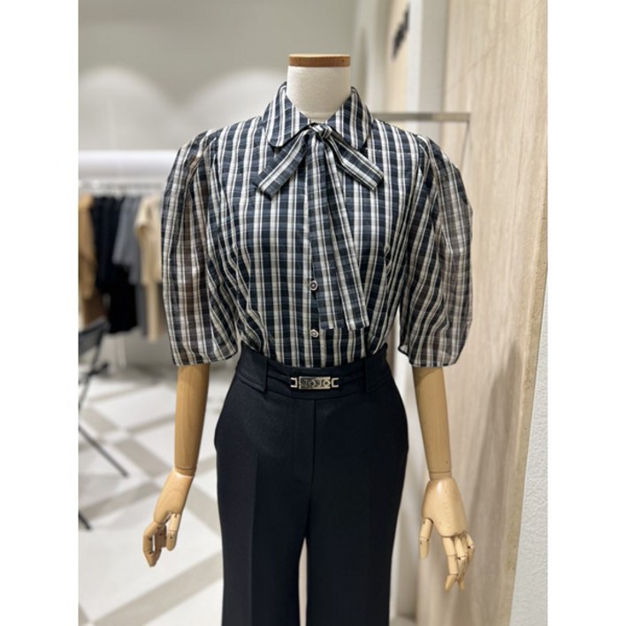 [모조에스핀] J253XSC011 퍼프소매 스카프 블라우스