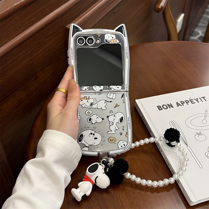 핸드폰케이스 갤럭시 z플립7 z플립3 z플립4 z플립5 z플립6 러블리 화이트 퍼피 휴대폰 케이스