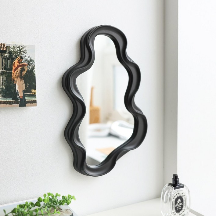 케이트가든 웨이브 벽걸이 거울