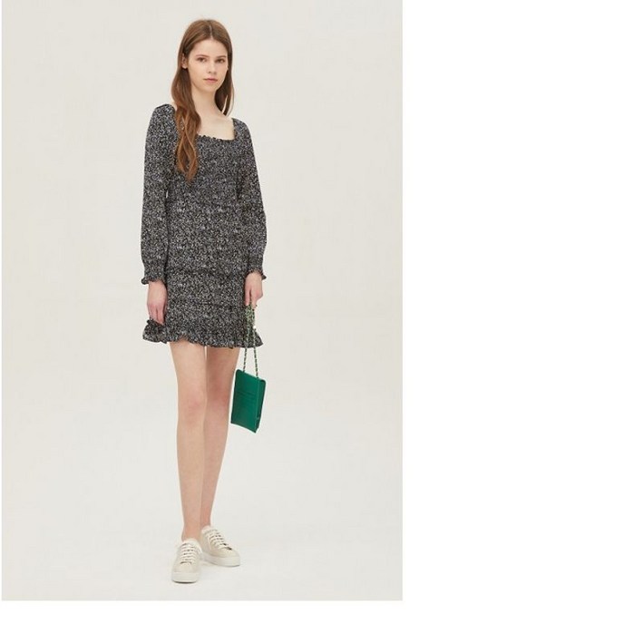 시슬리 SISLEY 아릴리아 프린트 스모킹 미니원피스 SAOP52231