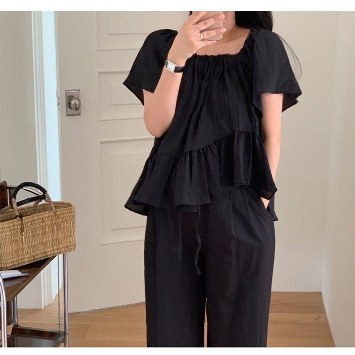 서진맘 여성 프릴 스퀘어넥 언밸런스 퍼프소매 반팔 블라우스