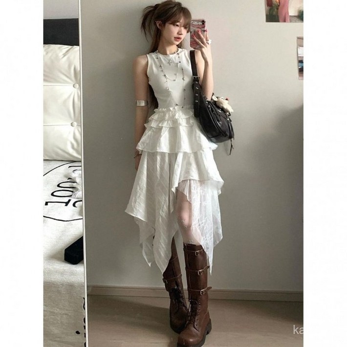 레이스 언밸런스 캉캉 화이트 원피스, 러블리하고 유니크한 감성룩 완성lyt