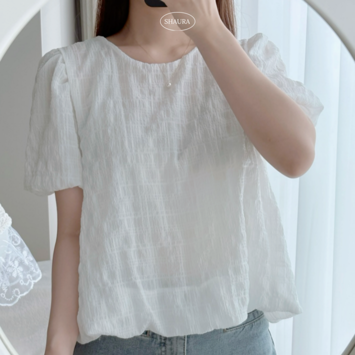 샤우라 시원한 셔링 하객룩 퍼프 프릴 블라우스 샤우라 시원한 셔링 하객룩 퍼프 프릴 블라우스