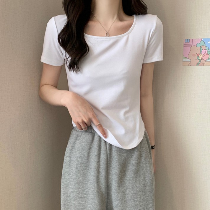 에쉬울프 여성 스퀘어넥 반팔티셔츠 U넥 스판티 에쉬울프 여성 스퀘어넥 반팔티셔츠 U넥 스판티