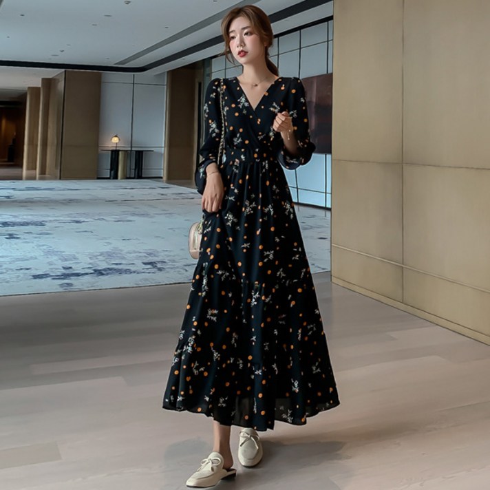 
                                                        루나걸 마릴리 브이 원피스
                                                    