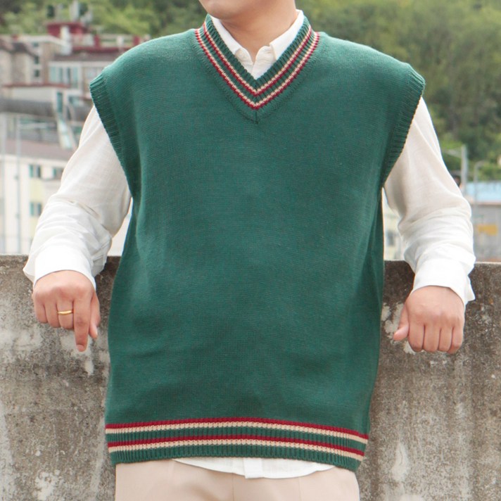 리셋 남성용 투라인 배색 브이넥 오버핏 니트 조끼