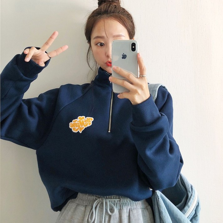 러브앤시티 여성 비마인 반집업 맨투맨 크롭 라글란 라운드티셔츠 가을 겨울 쭈리 기모 러브앤시티 여성 비마인 반집업 맨투맨 크롭 라글란 라운드티셔츠 가을 겨울 쭈리 기모